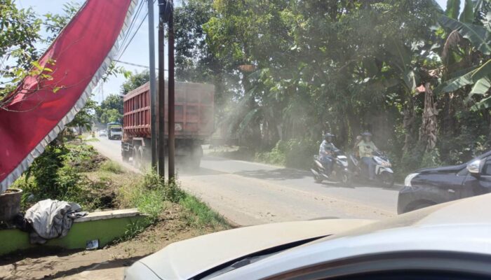 Dianggap Ganggu Kesehatan, Warga Jombang Keluhkan Debu Aktivitas Tambang Galian C