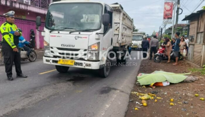 Pemuda 25 Tahun Tewas di Tempat Usai Motor Bertabrakan dengan Truk di Dampit Malang