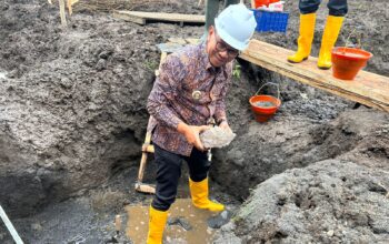 Peletakan Batu Pertama Gerai KDMP Sumberejo, Cak Nur Tekankan Tata Kelola Profesional se-Kota Batu