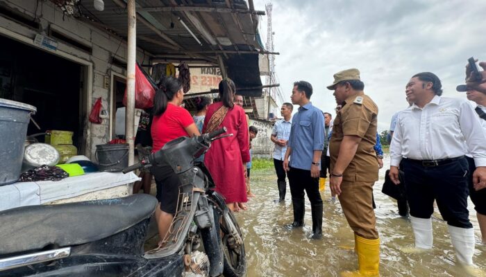 Wapres Tinjau Banjir di Bekasi, Pastikan Keselamatan dan Pendampingan Warga Terpenuhi