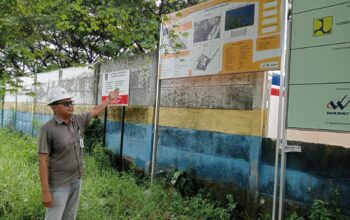 Ramai sorotan mengenai ketidak transparan anggaran pelaksanaan pembangunan sekolah rakyat di Kabupaten Jombang, Jawa Timur, mendapat respon dari pihak pelaksana pekerjaan proyek strategis negara (PSN) tersebut.