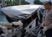 Terlibat Laka Maut di Tol Jombang, Dua Penumpang Avanza Asal Bangkalan Madura Tewas di Lokasi