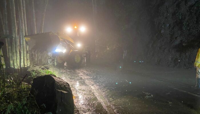 BMKG Minta Masyarakat Waspada Cuaca Ekstrem, Ada Tiga Sistem Siklon