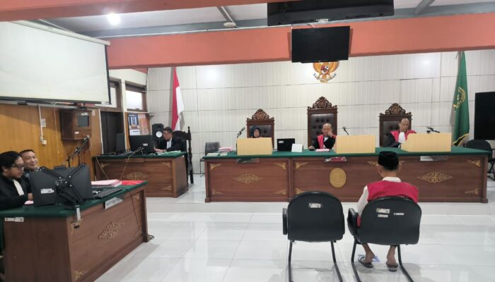 Kakek 69 Tahun Dituntut 6,5 Tahun Penjara, Cabuli Dua Santriwati di Lingkungan Ponpes