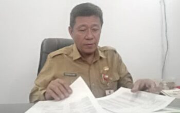 Petani terdampak banjir di Kabupaten Jombang, Jawa Timur, diminta bersabar. Hingga kini, bantuan benih padi dari pemerintah daerah belum dapat disalurkan dalam waktu dekat karena masih menunggu proses pendataan dan pengadaan.