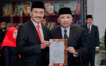 Bupati Sampang Lantik H. Nor Alam, Sebagai Kepala Dinas Pendidikan