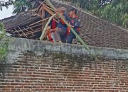 Batu Siaga! Hujan Deras Picu Atap Ambruk dan Pohon Tutup Jalan, Ini Kronologinya