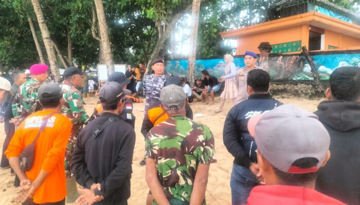 Pencari Ikan Hilang Terseret Arus Laut Selatan di Pantai Balekambang Malang