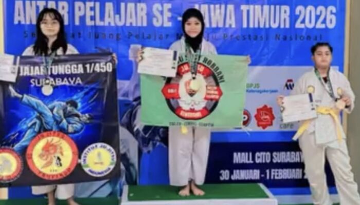 Adzkia Siswi SDIT Robbani Singosari Raih Medali Emas di Kejuaraan Jujitsu Se-Jawa Timur