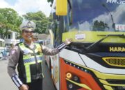 Pastikan Keselamatan Penumpang, Satlantas Polres Malang Gelar Ramp Check dan Tes Urine Angkutan Umum