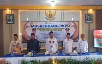 Musrenbangcam Sokobanah Sampang, Wabup Mahfudz Terima Curhatan Masyarakat Tentang Jalan Rusak