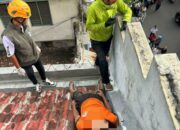 Tersengat Listrik, Tukang Bangunan Tewas di Atas Atap Rumah Warga Oro-Oro Dowo