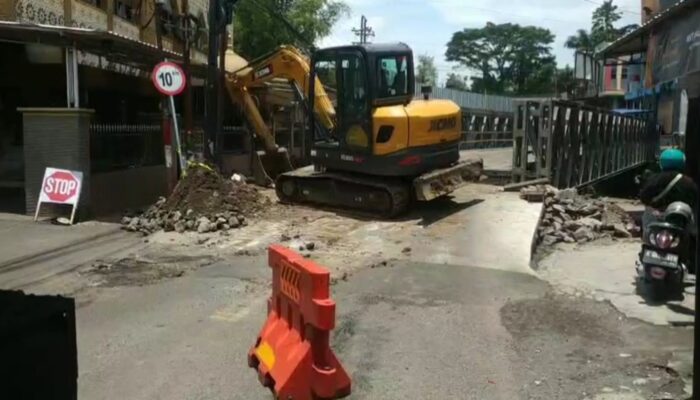 Bailey Sonokembang Digeser, Akses Ditutup hingga 17 Februari