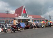 Tak Lagi Boleh Jualan di Depan, Pedagang Pasar Ploso Jombang Dipindah ke Sub Terminal