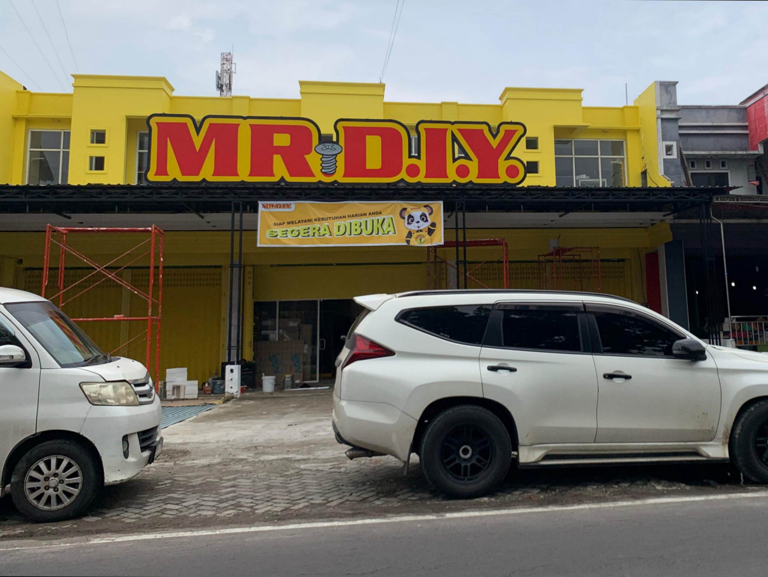 Satpol PP Siap Turun Tangan, Izin Mr DIY Cukir Jombang Dipertanyakan