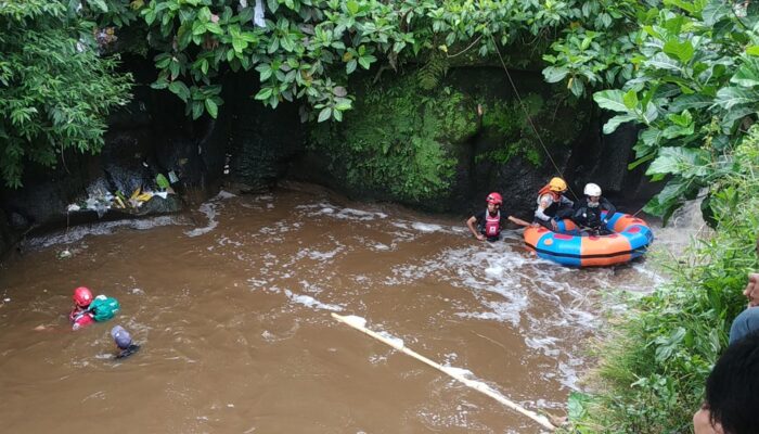 Bocah 6 Tahun Diduga Terpeleset dan Hanyut di Sungai Kasin Malang