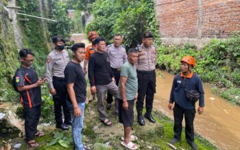 Warga Sempat Melihat Muncul Tiga Kali, Bocah 6 Tahun Hilang di Kali Kasin