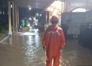 Gorong-gorong Tersumbat Rumpun Bambu, Sungai Losari Meluap Rendam Permukiman di Singosari