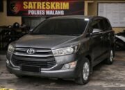 Ngaku Polisi dan Todong Pistol, Pria Singosari Gasak Mobil Korban Saat COD