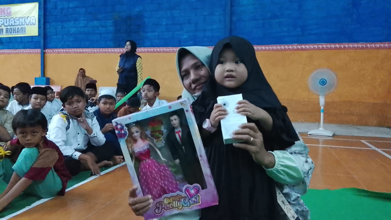 Pekan Islami XIX PT ACA: Interaktif, Berani Tampil, Dapat Uang dan Mainan