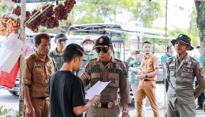 Pemkab Jember Terjunkan Satgas, Tata Kembali Fungsi Pedestrian dan Fasilitas Publik