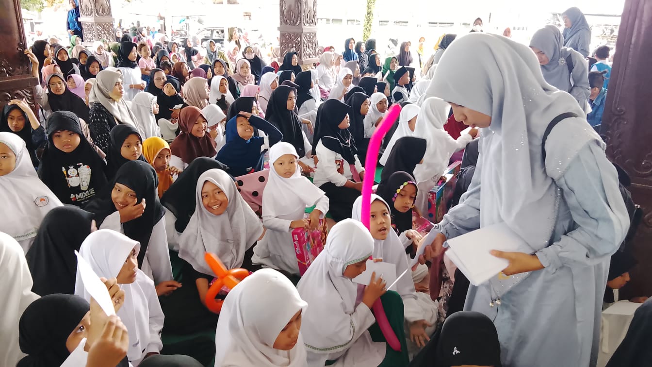 Pekan Islami XIX PT ACA: Beragam Hadiah Bahagiakan 1.140 Anak Singosari dan Lawang