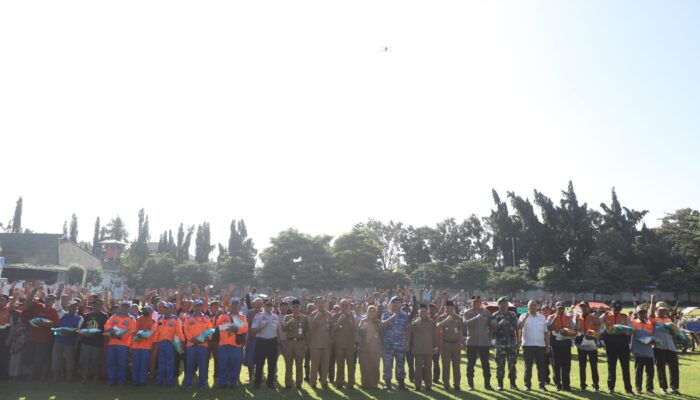 2.495 Warga Jombang Terima Bansos APBD 2026, Tukang Becak Ikut Jadi Penerima