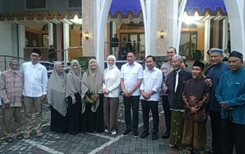 Blusukan ke Masjid, Wali Kota Malang Tegaskan Lebaran Harus Aman Tanpa Gangguan