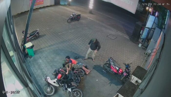 CCTV Ungkap Detik-detik di Parkiran Eks Tomoro Ijen: Korban Terjatuh, Diseret, Pelaku Kabur Saat Lokasi Sepi