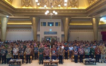 Bupati Fawait Memastikan Bantuan Pangan Harus Tepat Sasaran