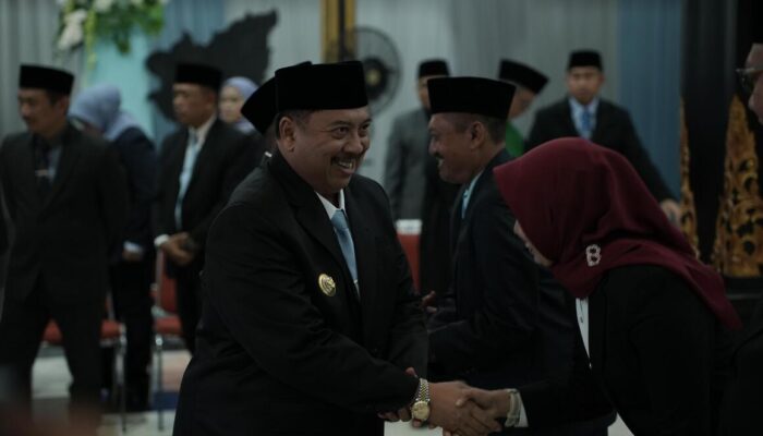 Bupati Warsubi Lantik 5 Kepala OPD Jombang Hasil Seleksi Terbuka, Ada Eks Camat