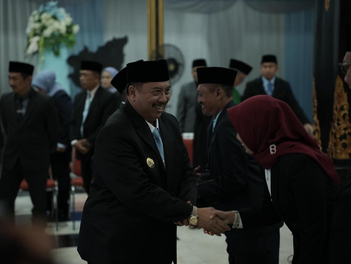 Bupati Warsubi Lantik 5 Kepala OPD Jombang Hasil Seleksi Terbuka, Ada Eks Camat