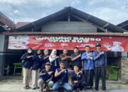 KSM Unisma Perkuat Sinergi dengan UMKM melalui Pemberian Banner dan Promosi saat Kegiatan Berburu Takjil