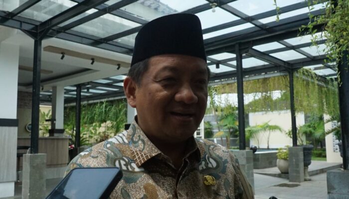 Honor RT/RW Jombang Dipercepat, Dua Kecamatan Paling Progresif Ajukan Berkas