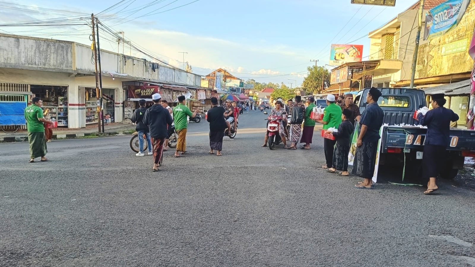 GP Ansor Ranting Desa Pagak Bagikan 1.000 Takjil, Wujud Kepedulian di Bulan Ramadan