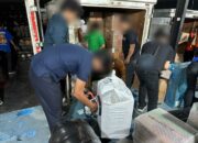 Peredaran rokok ilegal di wilayah Malang Raya kembali digagalkan. Tim Bea Cukai Malang melakukan penindakan tegas dalam patroli darat rutin yang digelar pada Selasa malam, 31 Maret 2026 sekitar pukul 20.30 WIB, dengan menyasar jalur distribusi jasa ekspedisi yang kerap dimanfaatkan untuk pengiriman barang kena cukai (BKC) ilegal.