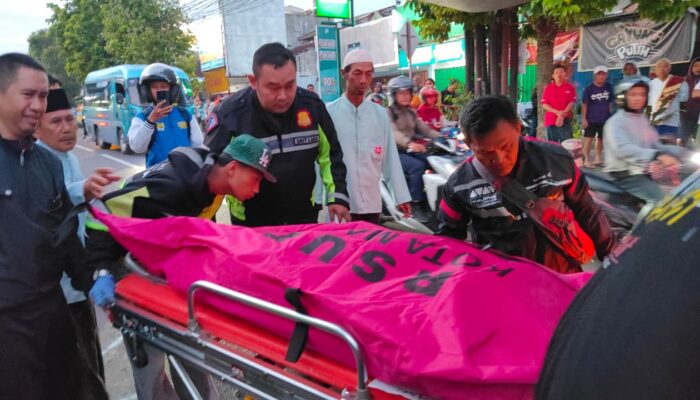 Laka Maut Ranugrati, Lansia Tewas dan Pelajar Dilarikan ke RS