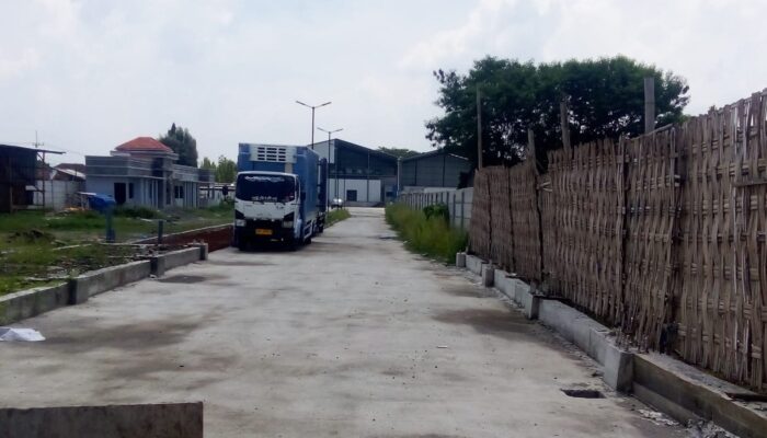 Polemik Pabrik Ayam di Jombang, Disetop Dibuka Lagi, Siapa Bermain?
