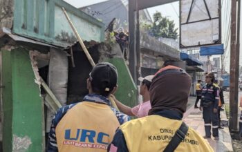 Libatkan Lintas OPD, Pemkab Jember Tertibkan Bangunan Liar di Atas Saluran Irigasi