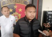 Identitas mayat pria dengan kondisi leher tergorok yang ditemukan di Sungai Mrican, Dusun Paras, Desa Turipinggir, Kecamatan Megaluh, Kabupaten Jombang, Jawa Timur akhirnya terungkap. Korban diketahui merupakan warga Kabupaten Kediri.