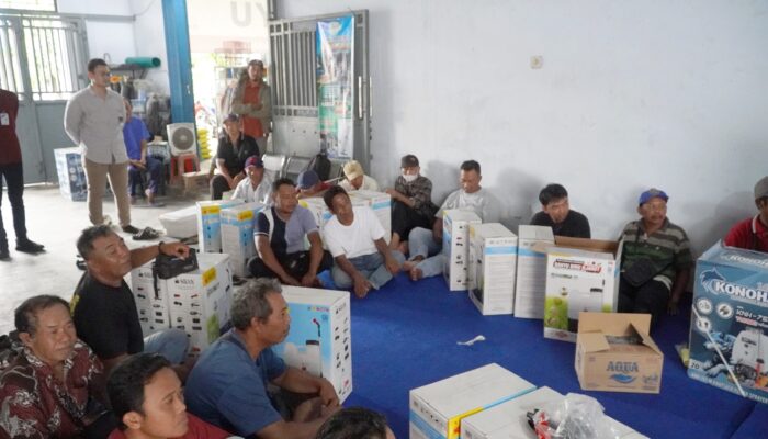 BRI Genjot Ketahanan Pangan, 11 Kelompok Tani Jombang Terima Bantuan Sprayer