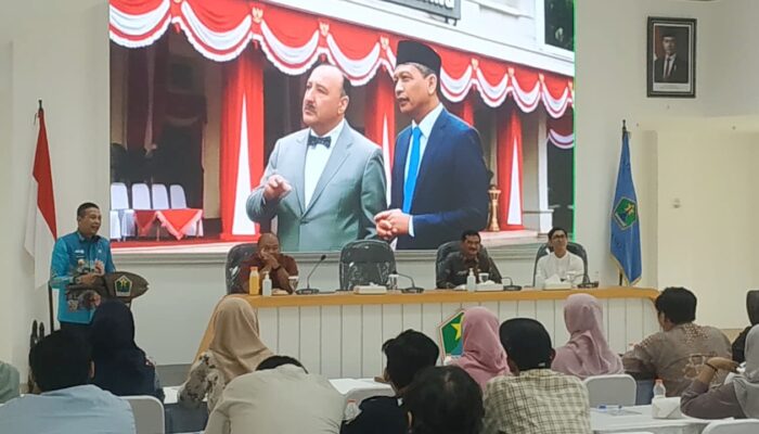 Wali Kota Malang Wahyu Hidayat Tampil dalam Visual AI Bersama Sosok Wali Kota Pertama
