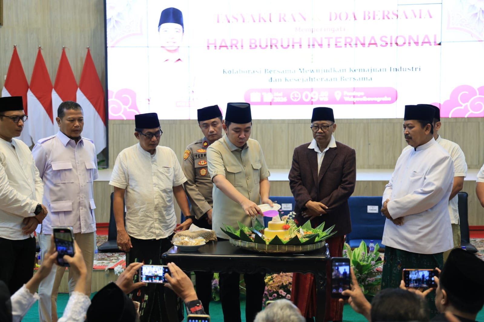 Gus Bupati Fawait Apresiasi Kontribusi Buruh Majukan Jember