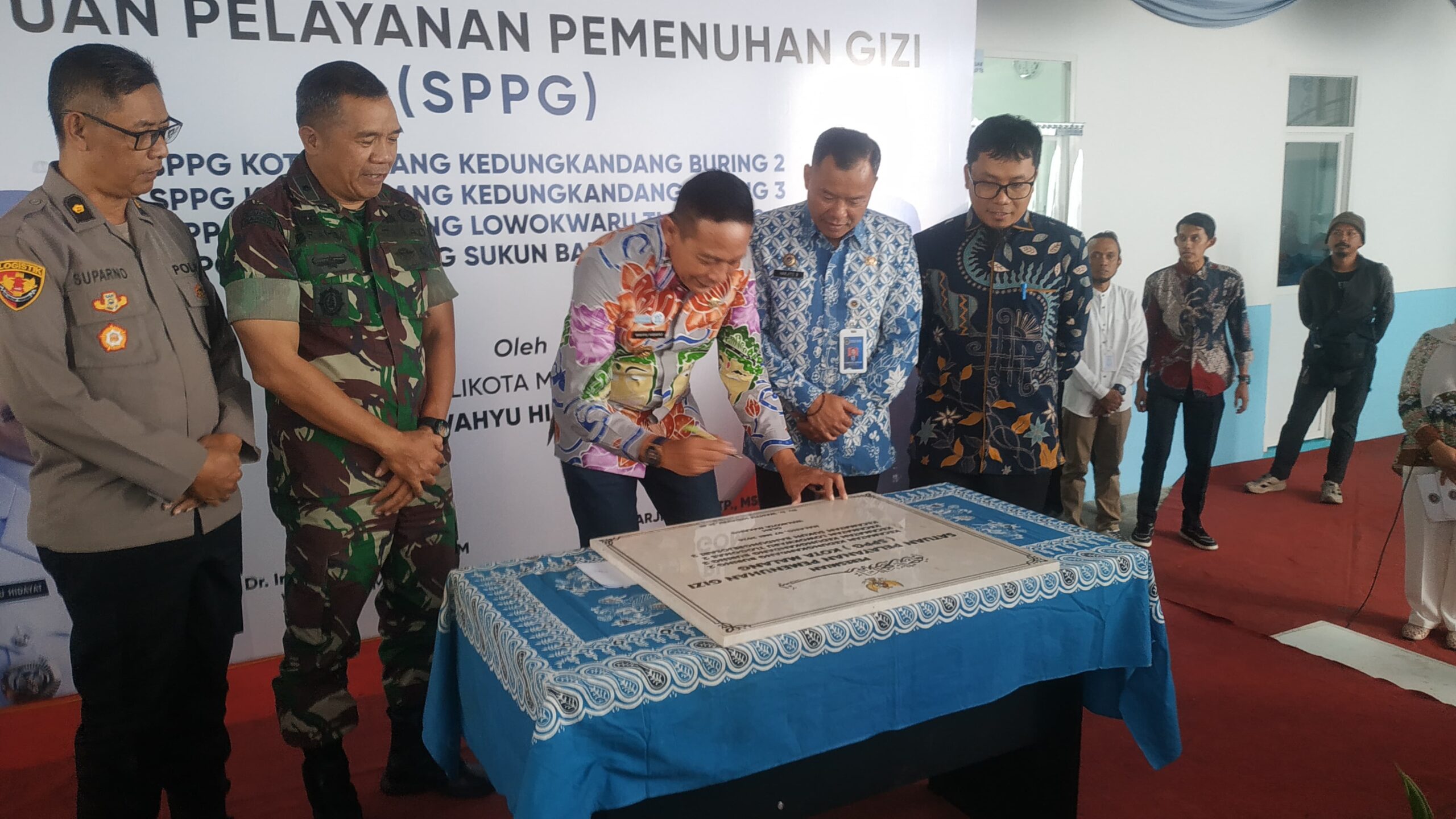 Perkuat Program Gizi Nasional, Wali Kota Malang Resmikan 4 SPPG Sekaligus