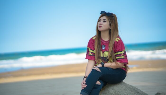 Princess Fitria Tinggalkan Zona Nyaman, “Putri Galau” Siap Guncang Industri Musik Lewat Single Pop Melayu Baru