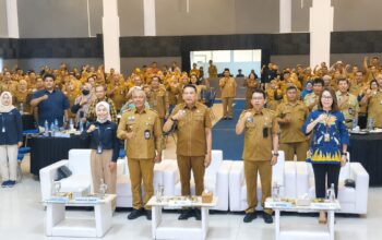 358 ASN Kota Malang Pensiun Tahun 2026, BKPSDM Serahkan SK Lebih Awal