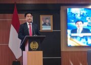 Hadir di Seminar Nasional Unesa, Menko Yusril Tekankan Hukum Harus Adaptif Hadapi Disrupsi AI dan Gig Economy