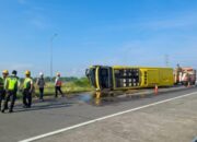 Detik-detik Bus Sudiro Tunggal Jaya Terguling di Tol Jomo, 5 Penumpang Luka Berat