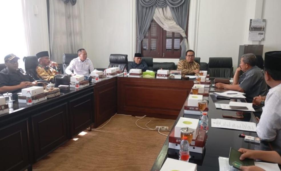 Revitalisasi Pasar Baru Gadang Picu Kisruh, Ratusan Pedagang Bersertifikat Resmi Terancam Tak Kebagian Bedak