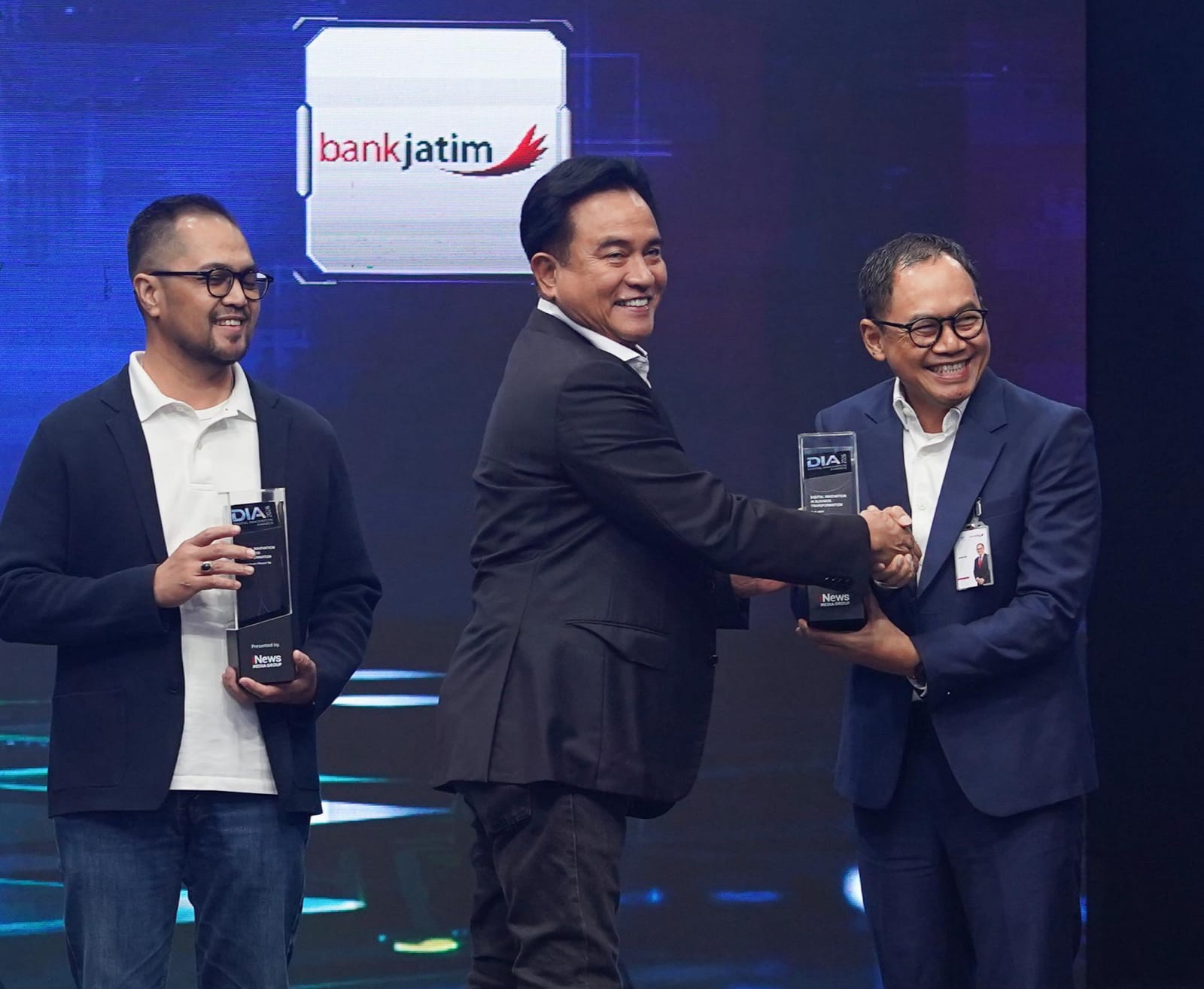 Sukses Lakukan Transformasi JConnect, Bank Jatim Raih Penghargaan dalam Ajang Digital Innovation Award 2026